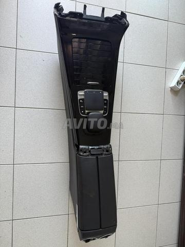 Console centrale avec touchpad Mercedes W177 - 2