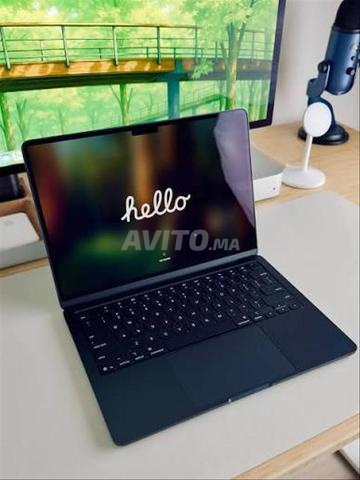 ماك بوك اير M4 13 بوصة 16 جيجا رام 512 جيجا اس اس دي