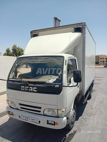 CAMION FOURGON DONGFENG TYPE TG81E