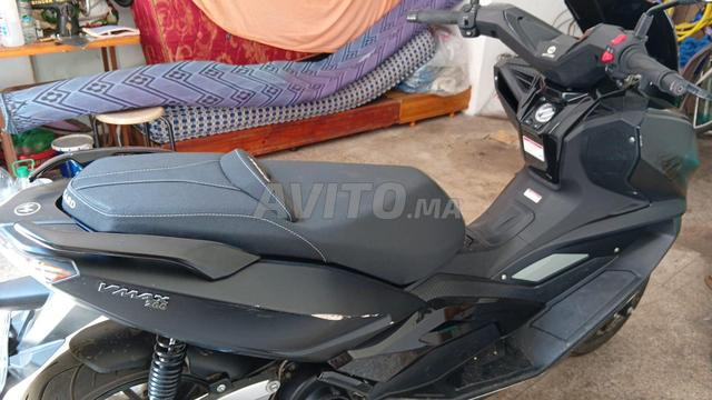 🛵 À Vendre : Scooter VMAX 200 Quasi Neuf - 2
