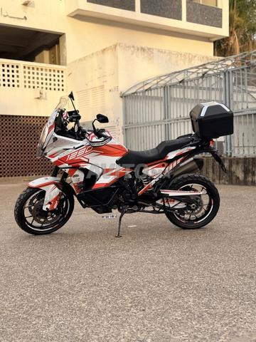 KTM 1290 2023 - 2