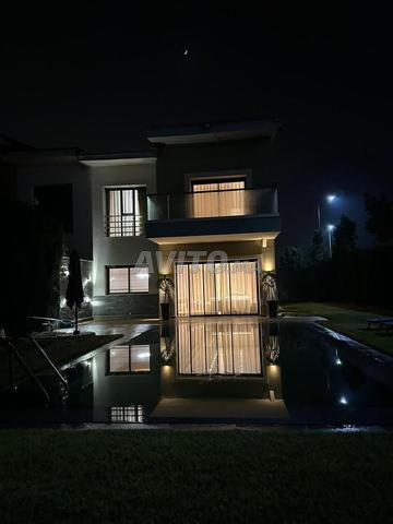 Villa 700m Meublée Ville Vert Bouskoura - 2