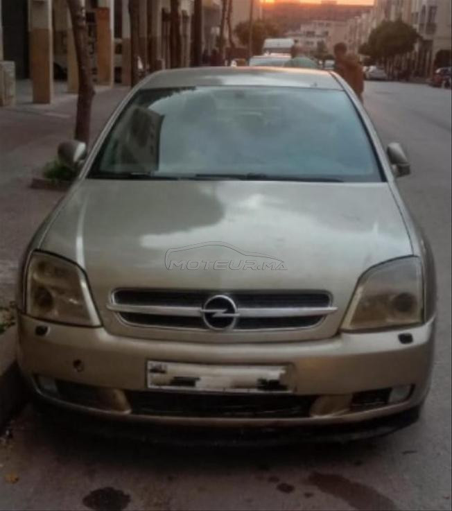 سيارة عائلية أوبل فيكترا مازوط 