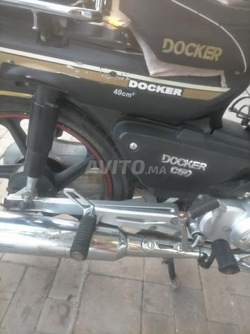 Moto comme neuve à vendre. Modèle C50 Docker - 2