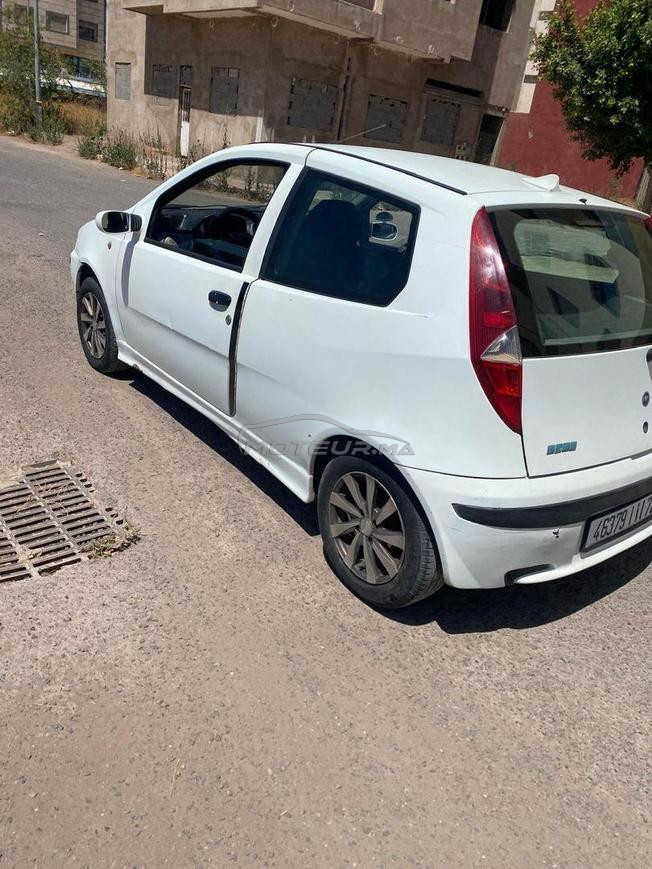 Fiat Punto Essence Manuelle 2002 dédouaner en 2010