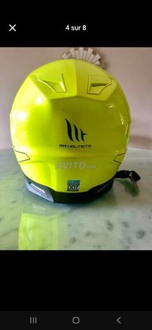 خوذة دراجة نارية MT Helmets مقاس M - 2