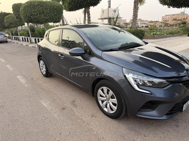 Renault  clio 