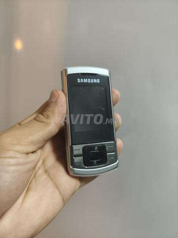 téléphone portable Samsung - 2