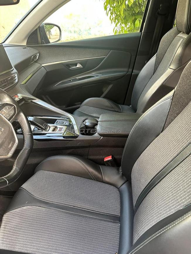 je vends ma voiture en très bonne état 