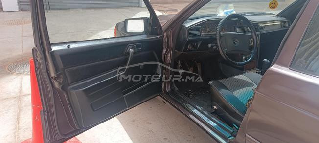 Mercedes Benz 190 model 87 moteur 2,5 bon etat