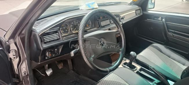Mercedes Benz 190 model 87 moteur 2,5 bon etat