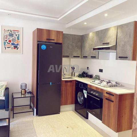 Studio meublé 40m² 3min CFC clim parking gardé - 2