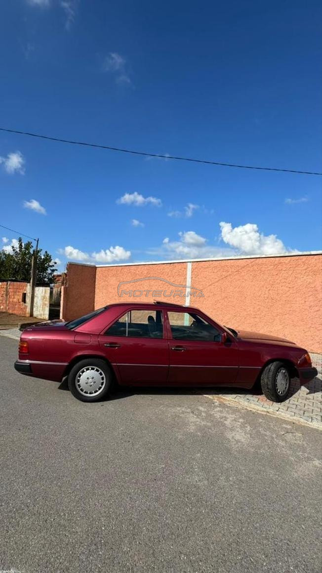 Mercedes 230 E