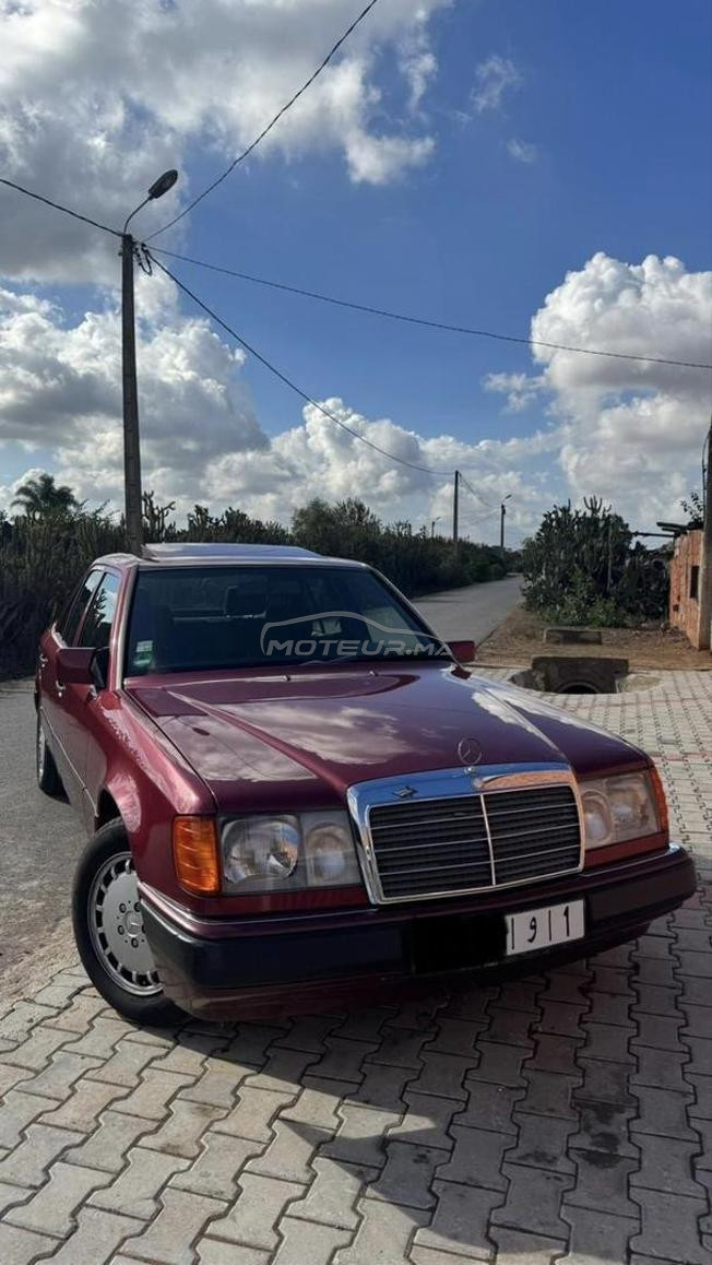 Mercedes 230 E