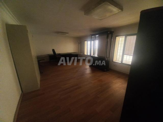 BUREAU À VENDRE - 2