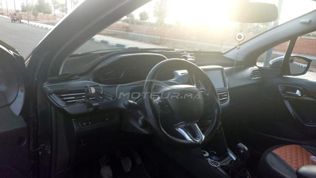 peugeot 208 allure 1.6HDI 2018