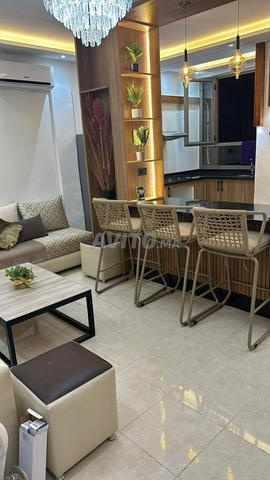 APPARTEMENT MODERNE MEUBLÉ À LOUER