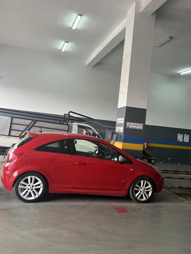 Opel Corsa Essence Manuelle 2013 à Casablanca