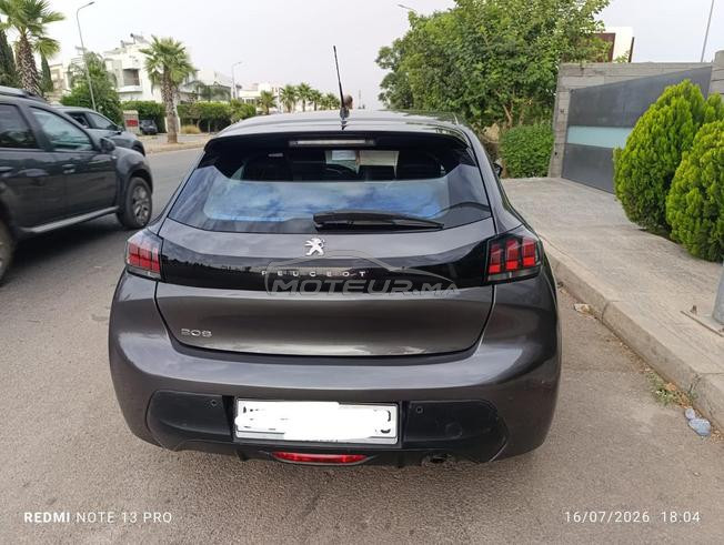 Peugeot 208 Diesel Manuelle 2021 à Fès