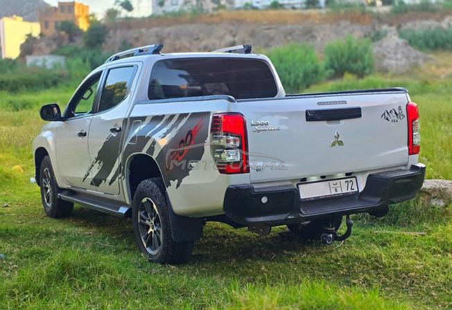 Mitsubishi L200 GLX 2.4 185 Ch Diesel 2024