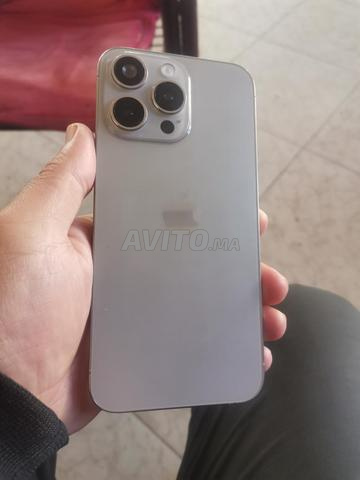 iPhone 15 Pro Max copie 1ère qualité - 2