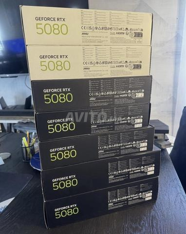 Carte MSI GeForce RTX 5080 GAMING TRIO 16GB OC TRI - 2