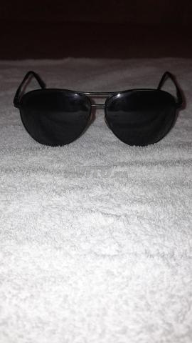Lunettes et bague - 2