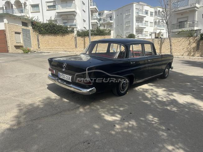 Mercedes-Benz 190D Moteur 240D – Boîte 5 vitesses