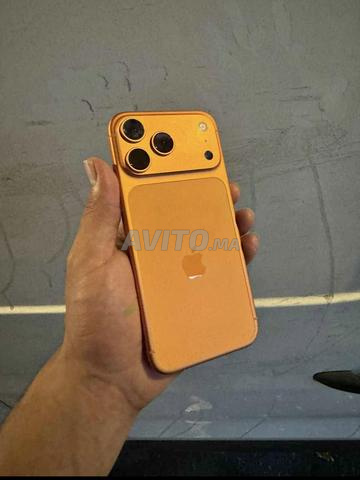آيفون 17 برو ماكس ESIM