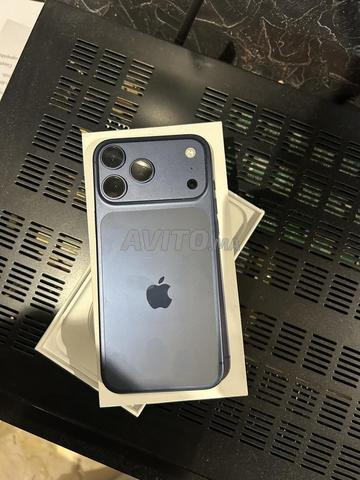iPhone 17 Pro Max 256 Go Esim - 2
