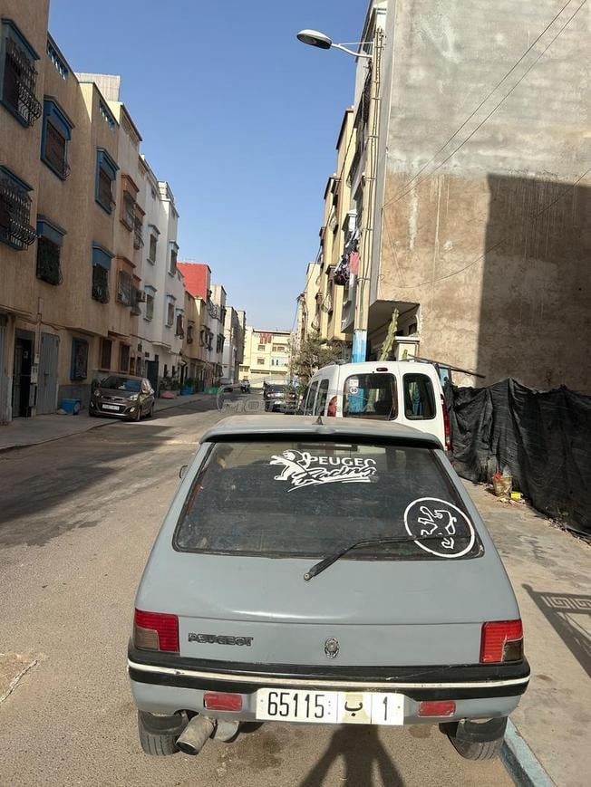 Peugeot 205 Diesel Manuelle 1994 à Agadir