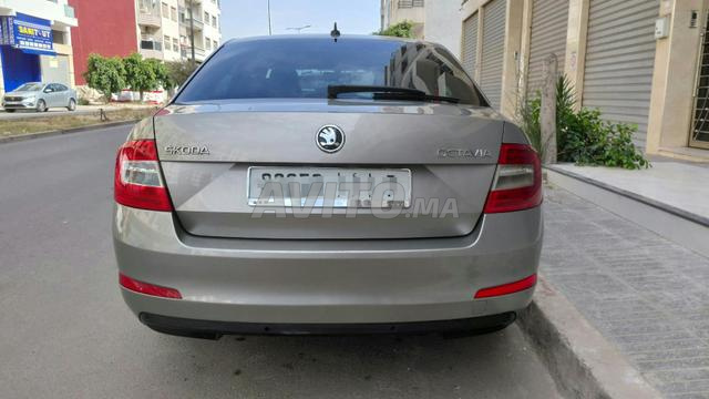 سكودا أوكتافيا 2017 ديزل أوتوماتيك - 2