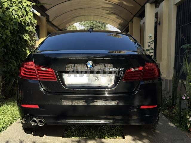 BMW Série 5 Diesel 2017 à Rabat - 2
