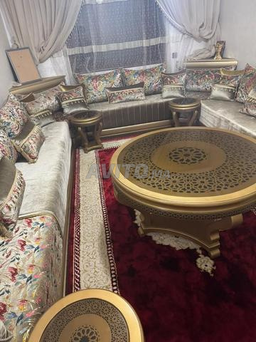 صالون فخم شبه جديد - 2