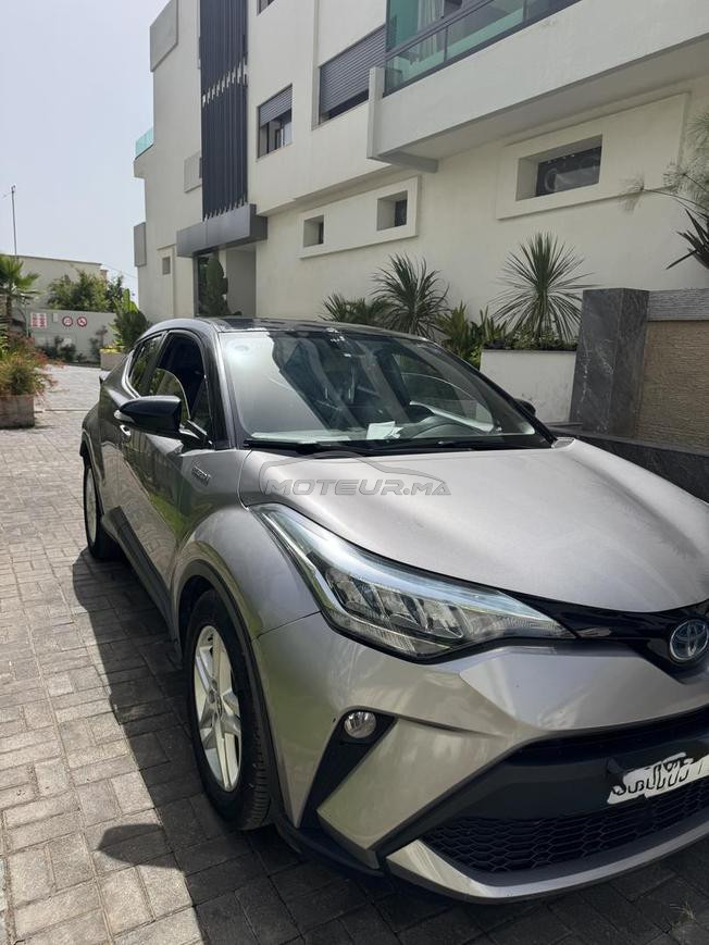 CH-R Toyota en très bon état 