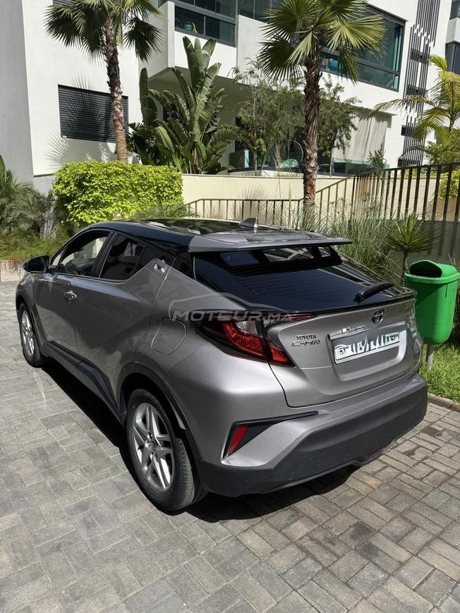 CH-R Toyota en très bon état 