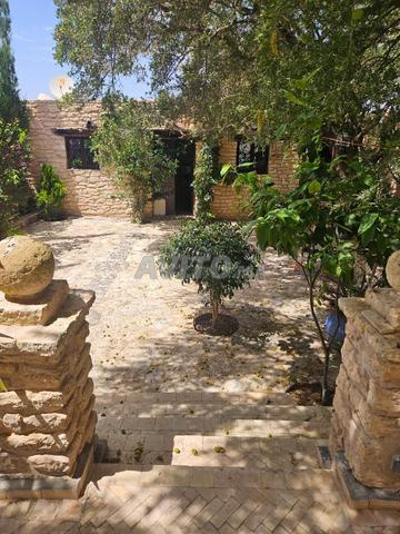Magnifique Villa 4 CH. et 4 SDB. avec piscine - 2