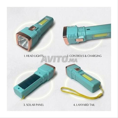 Lampe Torche LED Rechargeable Type-C Avec Solaire - 2