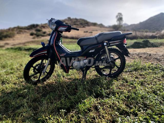 Moto - 2