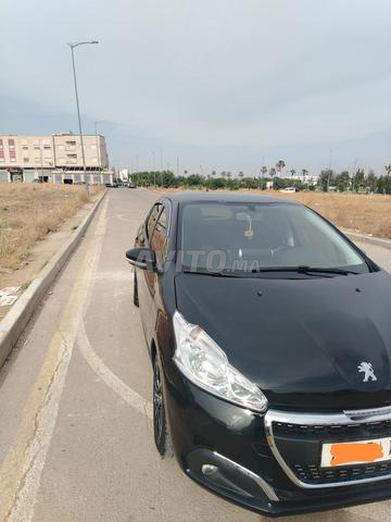 بيجو 208 ديزل يدوية 2015 في فاس - 2