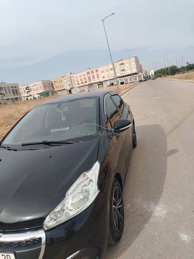 Peugeot 208 Diesel Manuelle 2015 à Fès