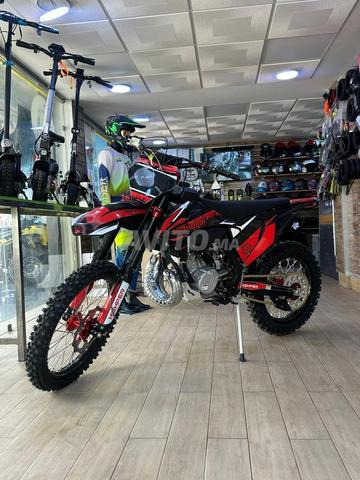 Moto Cross K8 - 250cc 2T Neuf Maroc