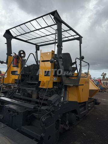 FINISSEUR ABG TITAN 423-1 - 2