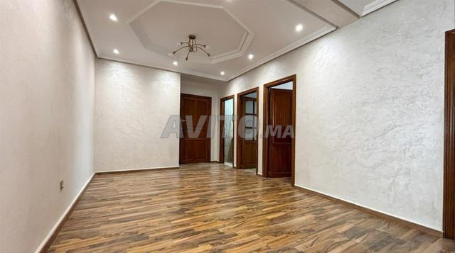 Appartement 2ch salon balcons 95m2 à vendre Hôpitaux - 2