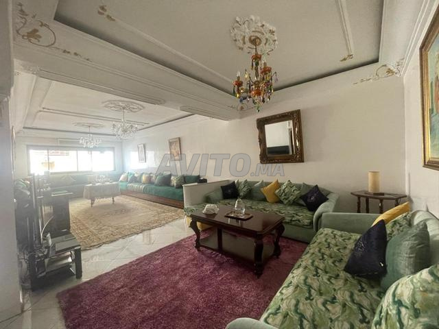 Appartement à Vendre - les Hôpitaux - 2