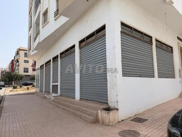 محليان تجاريان للكراء بحي محمدي - 2