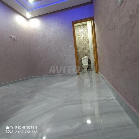 واجهتان متقابلتان - 2