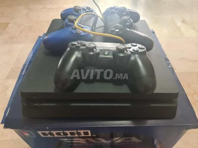 Pack PS4 Slim / Volant / 3 manettes offertes / 10 jeux - 2