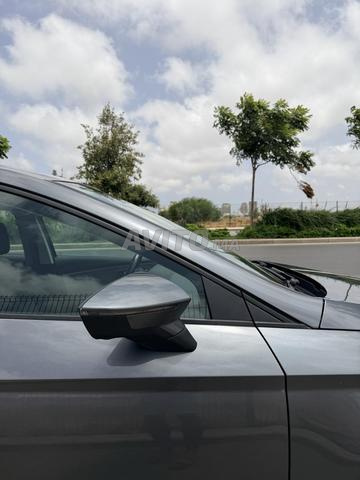 SEAT Leon 2018 en excellent état - 2