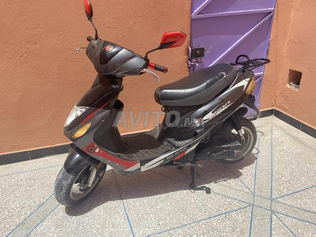 Scooter moto - 2